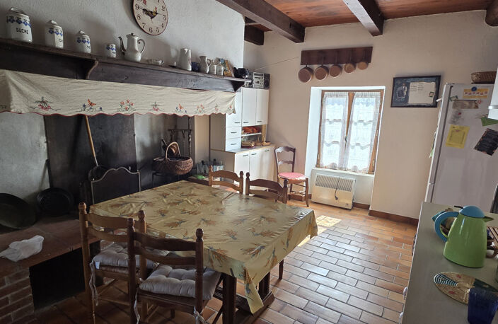 Rieupeyroux / Maison en pierres apparentes — photo 5