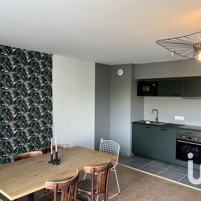 Appartement 4 pièces 381360 €