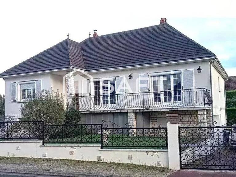 SAINT-SULPICE-DE-POMMERAY  PROPRIÉTÉ AVEC DÉPENDANCE SUR 849 M² — photo 1