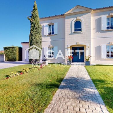 Maison 6 pièces 595000 €