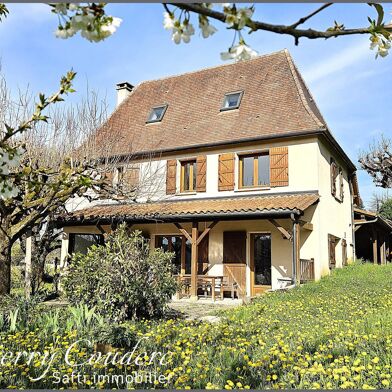 Maison 10 pièces 250000 €