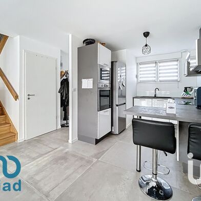 Maison 4 pièces 260000 €