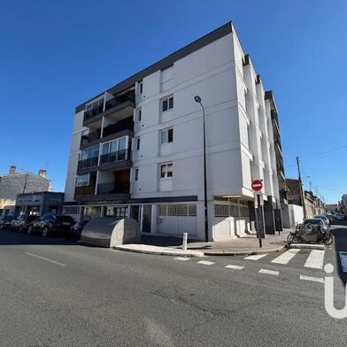 Appartement 4 pièces 369200 €