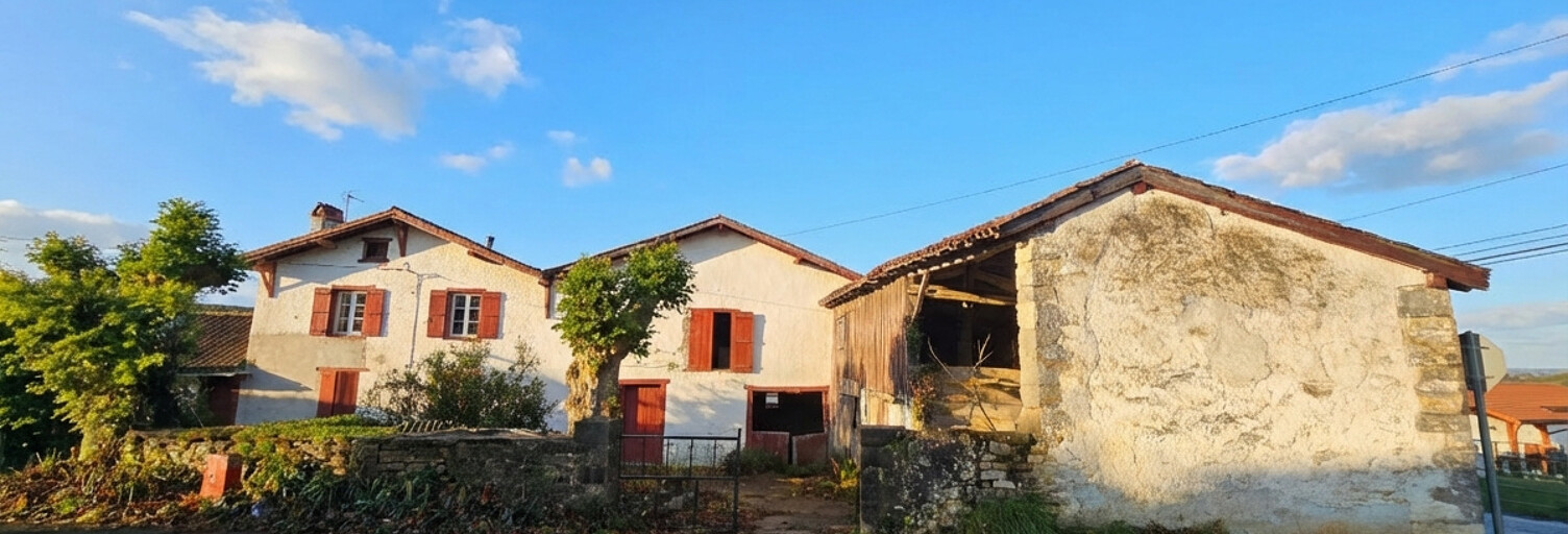 Maison 5 Pièces 121 m² à vendre à Saint-Palais (64120)