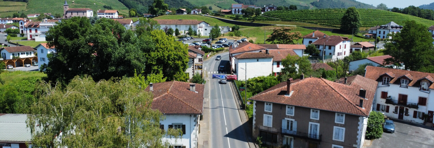 Maison 12 Pièces 350 m² à vendre à Saint-Jean-Pied-de-Port (64220)