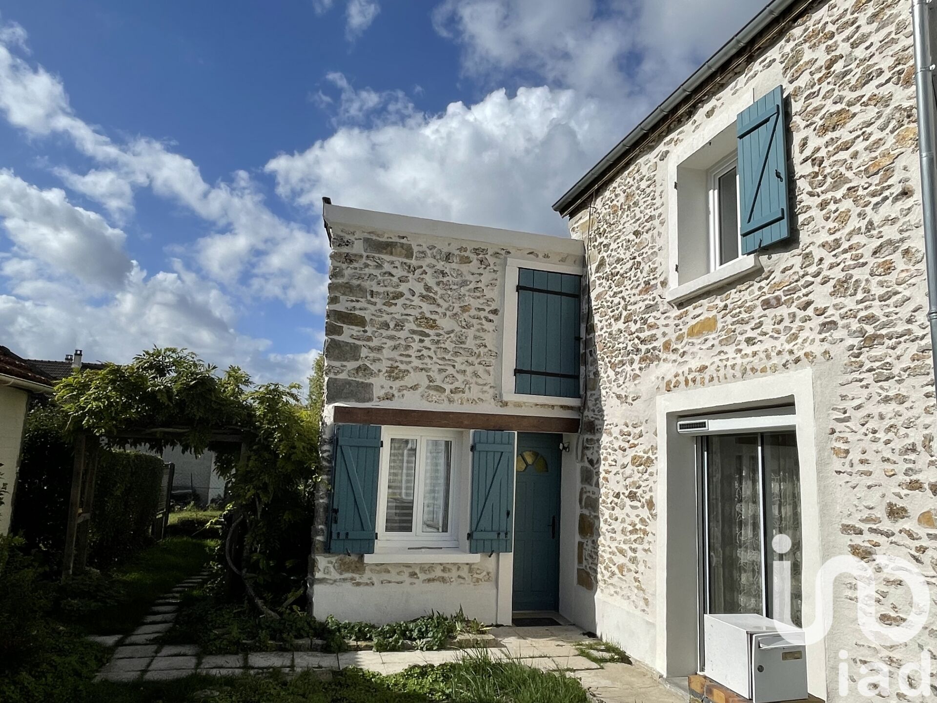 Fontenailles - 110m² - 5p. - 3ch.