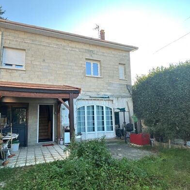 Maison 5 pièces 374500 €