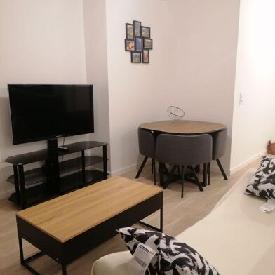 Appartement 2 pièces 1017 €