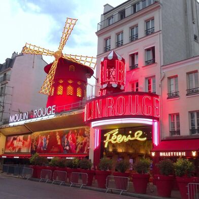 Commerce  900000 €