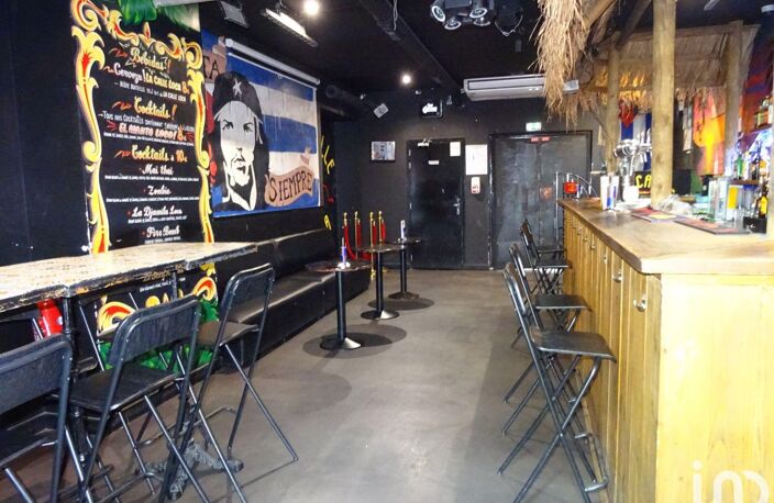 Vente Murs commerciaux 105 m&sup2; — photo 2