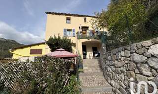 Maison 5 Pièces 97 m² à vendre à Cuébris (06910)