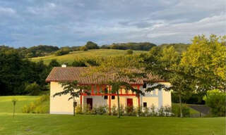 Maison 5 Pièces 120 m² à vendre à Ahetze (64210)