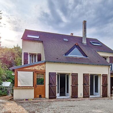 Maison 8 pièces 699000 €