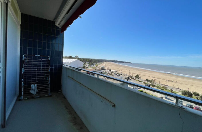APPARTEMENT VUE MER — photo 4