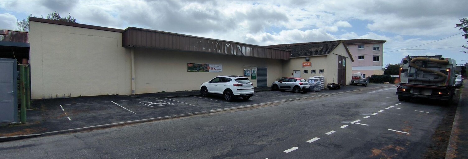 Commerce  1147 m² à vendre à Artix (64170)