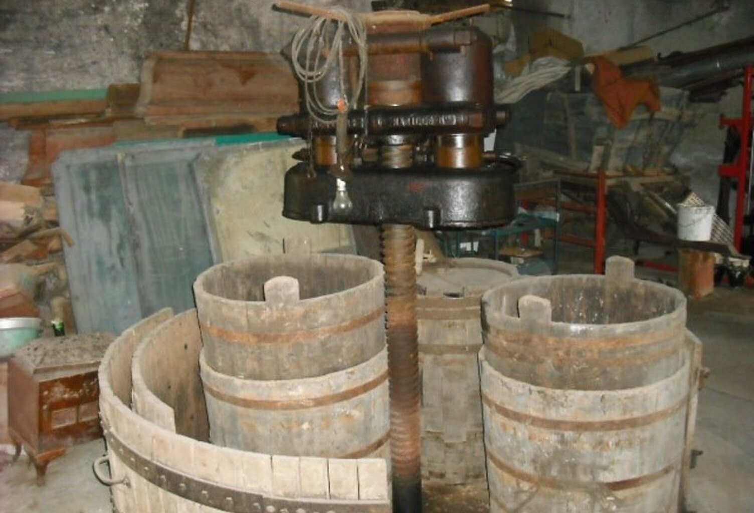 Grange de 1 pièces principales — photo 1