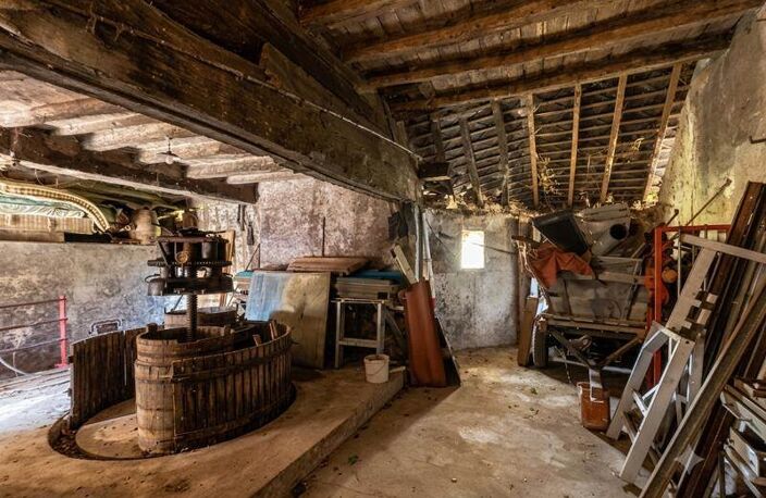 Grange de 1 pièces principales — photo 4
