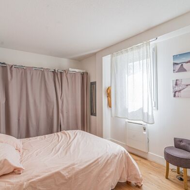 Appartement 4 pièces 322537 €