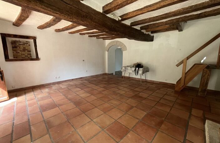 Maison en pierre de 3 pièces principales — photo 3