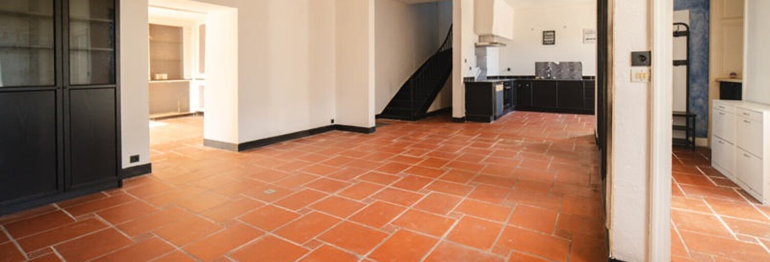 Maison 10 Pièces 249 m² à vendre à Plougonven (29640)