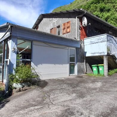 Maison 12 pièces 150000 €