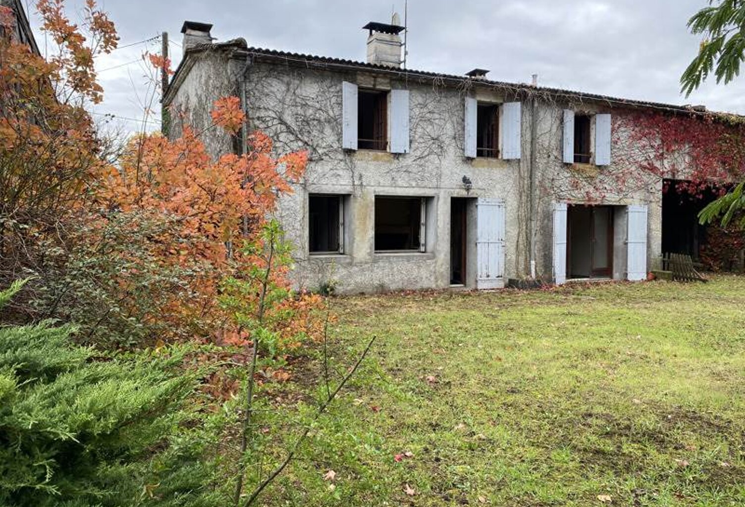 Maison de ville de 7 pièces principales — photo 1
