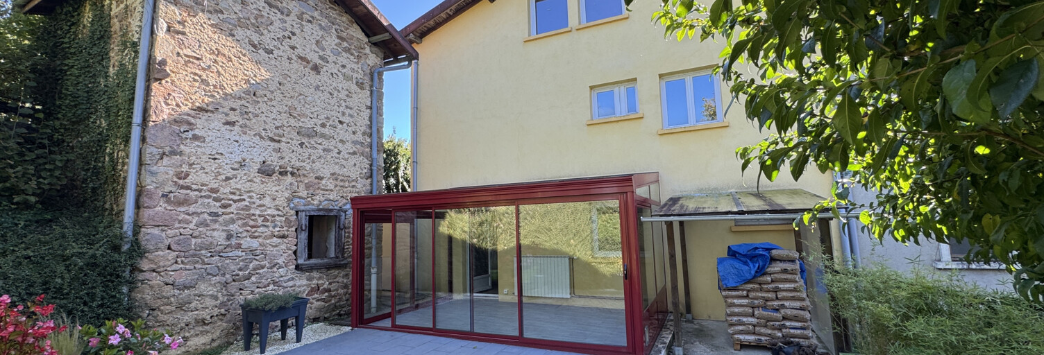 Maison 6 Pièces 147 m² à vendre à Thizy-les-Bourgs (69240)