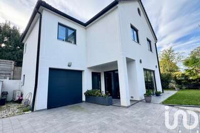 Maison 5 pièces 599000 €