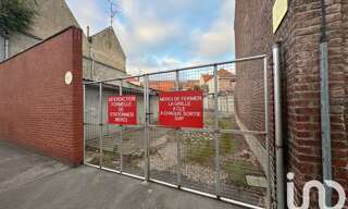 Garage  332 m² à vendre à Béthune (62400)