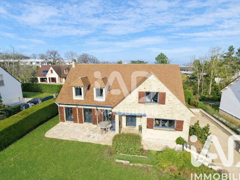 Vente Maison/villa 8 pièces — photo 1