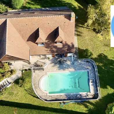 Maison 7 pièces 490000 €