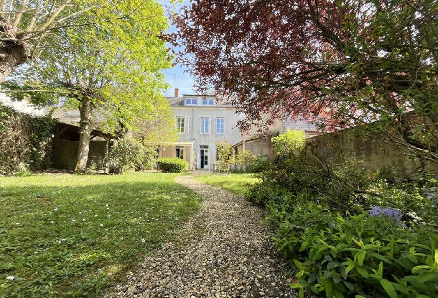 Vente maison 13 pièces 225 m² Bourges (18000) — photo 1