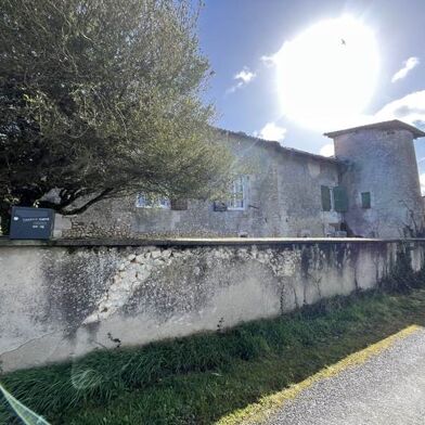 Maison 12 pièces 75684 €