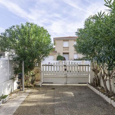 Appartement 3 pièces 189792 €