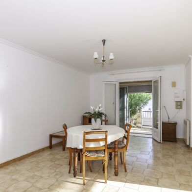 Appartement 3 pièces 189792 €