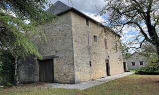 Maison 8 Pièces 185 m² à vendre à Les Farges (24290)