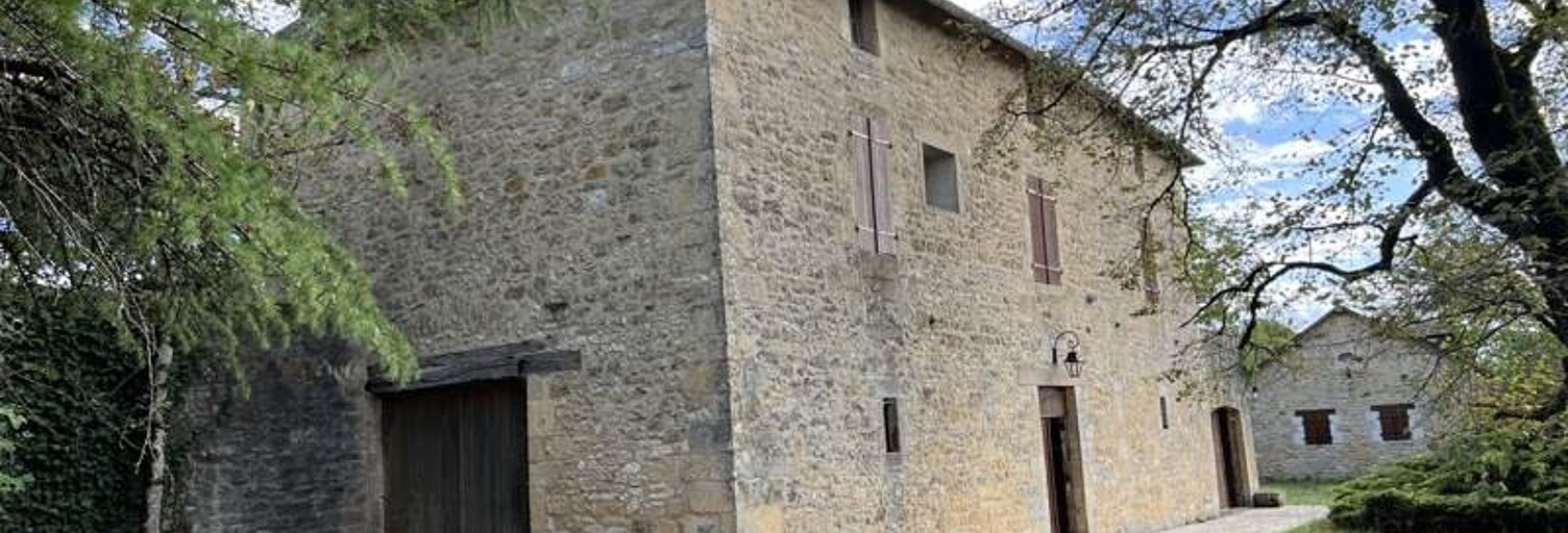 Maison 8 Pièces 185 m² à vendre à Les Farges (24290)