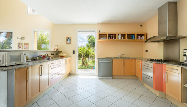 Villa / Maison 6 pièces  à vendre Aubagne 13400