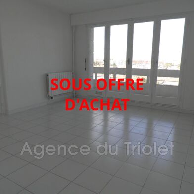 Appartement 2 pièces 133750 €