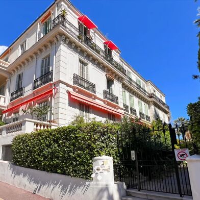 Appartement 2 pièces 240000 €