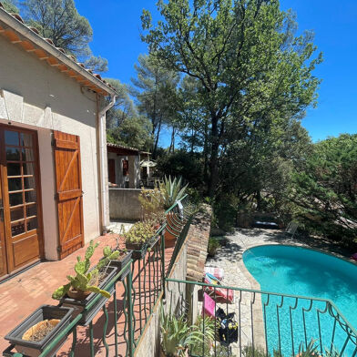 Maison 6 pièces 399000 €