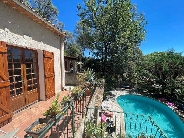 VILLECROZE MAISON PROVENCALE — photo 1