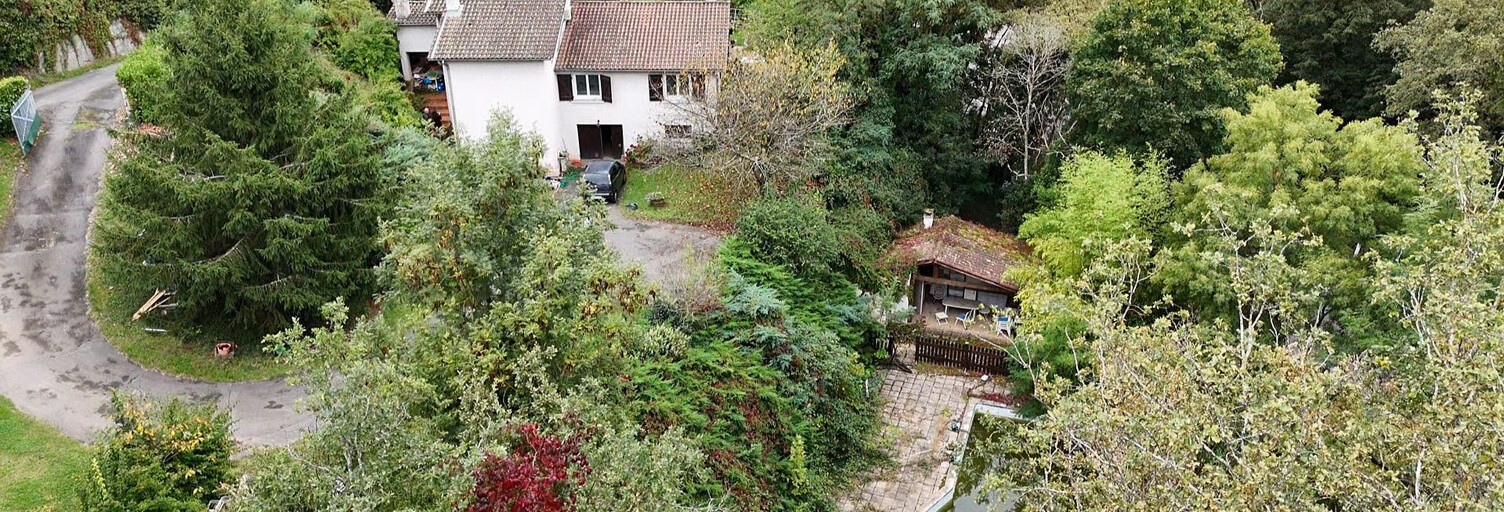 Maison 6 Pièces 222 m² à vendre à Sain-Bel (69210)