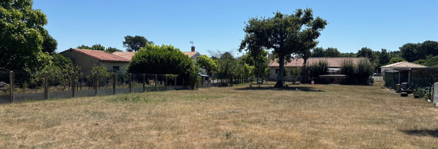 Terrain  726 m² à vendre à Lesparre-Médoc (33340)
