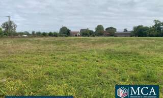 Terrain  871 m² à vendre à Biron (64300)