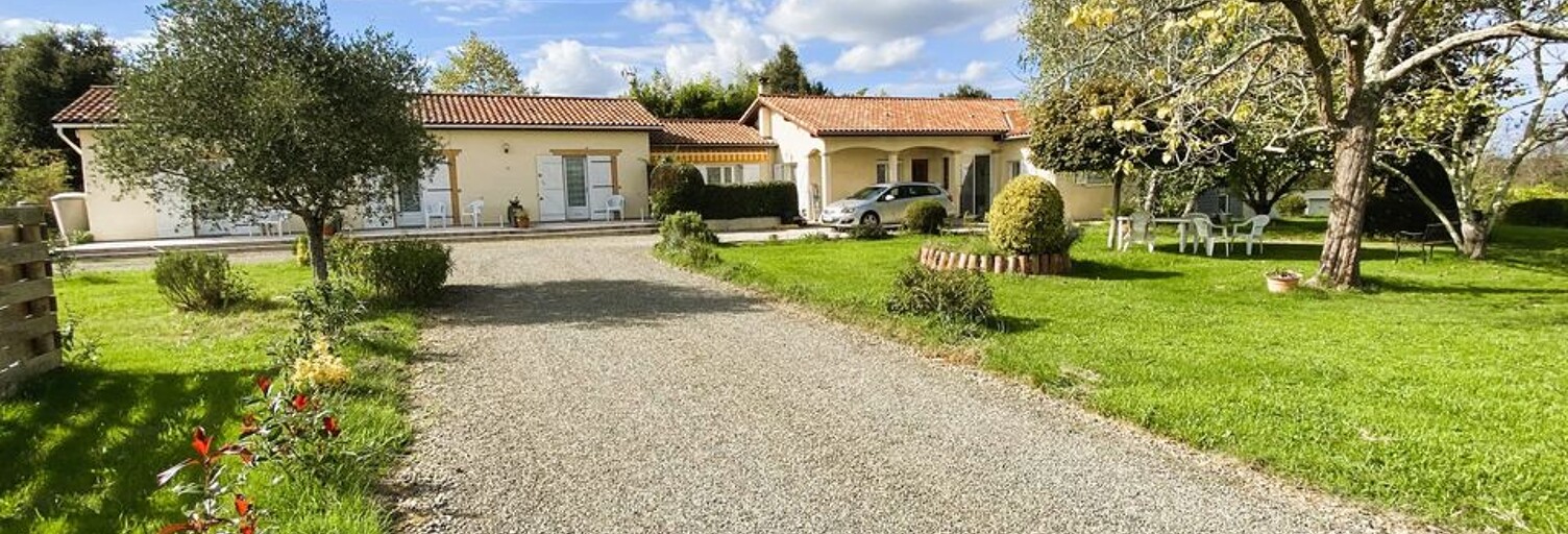 Maison 8 Pièces 198 m² à vendre à Cazaubon (32150)