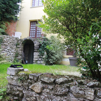 Maison 9 pièces 798000 €