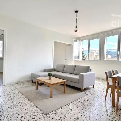 Appartement 4 pièces 109500 €