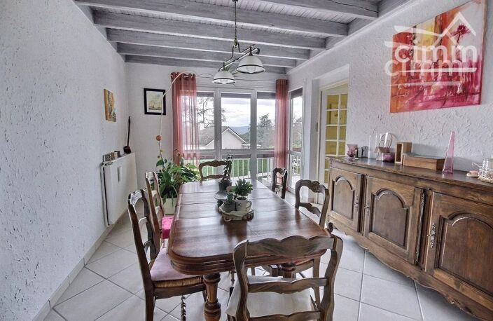 BEAU VOLUME MAISON 4 CHAMBRES LA FOUILLOUSE — photo 3