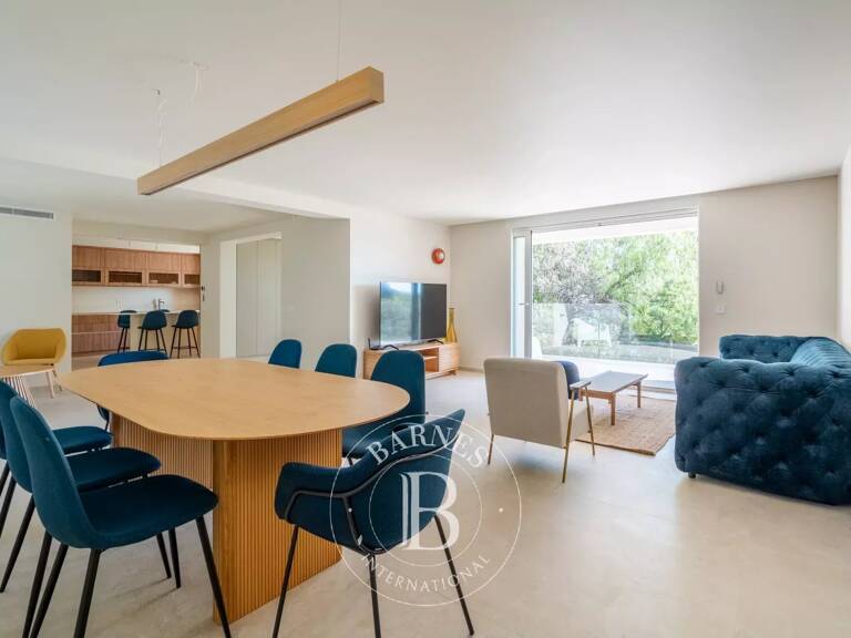 Vente - Villa - Cassis - Vue mer - Proche centre - Piscine — photo 1